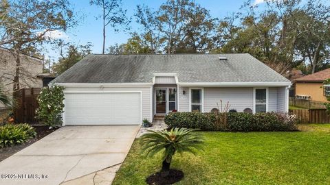 Single Family Residence in Jacksonville FL 4772 MARSH HAMMOCK Drive.jpg