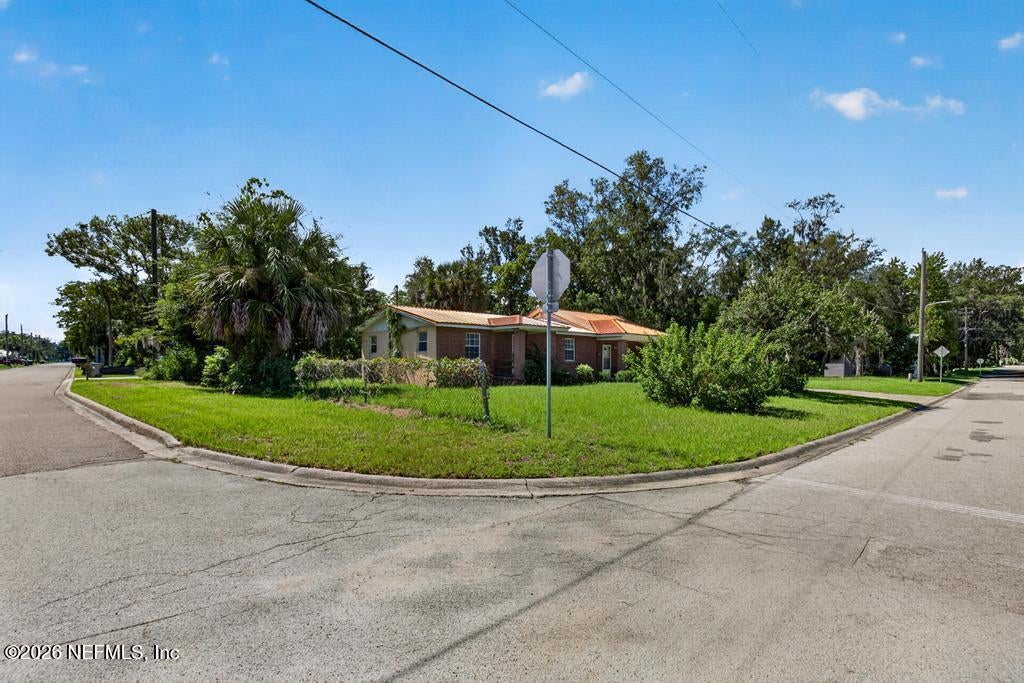 615 Walburg St, Green Cove Springs, FL 32043 photo