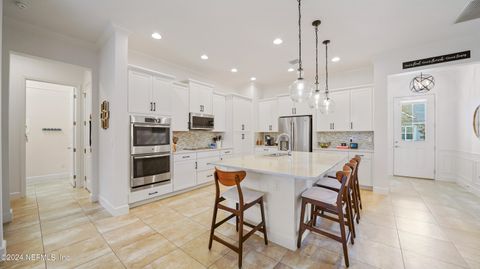 Single Family Residence in Jacksonville FL 8681 MABEL Drive 3.jpg