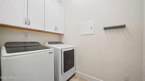 Single Family Residence in Jacksonville FL 8681 MABEL Drive 27.jpg