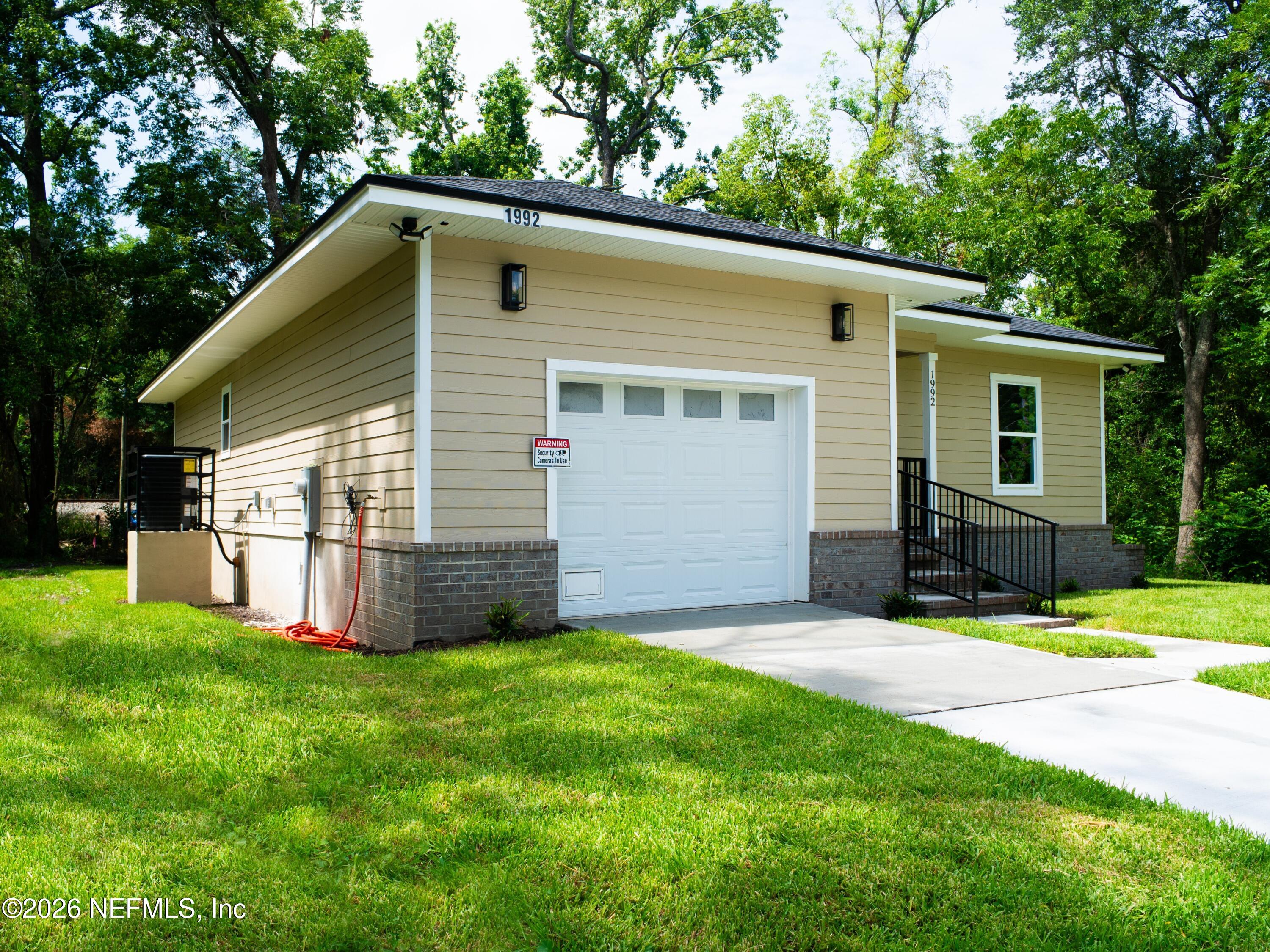 1992 W 20 St, Jacksonville, FL 32209 photo