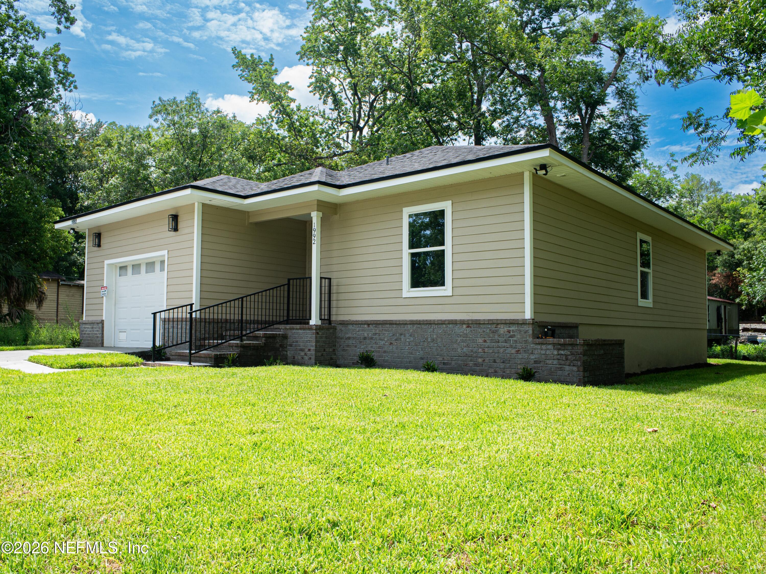 1992 W 20 St, Jacksonville, FL 32209 photo