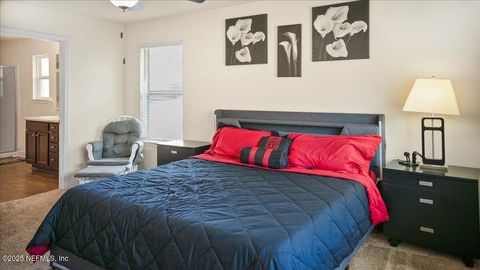 Single Family Residence in Jacksonville FL 7332 ZAIN MICHAEL Lane 10.jpg