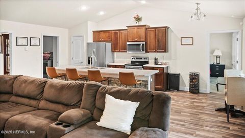 Single Family Residence in Jacksonville FL 7332 ZAIN MICHAEL Lane 9.jpg