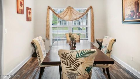 Single Family Residence in Jacksonville FL 7332 ZAIN MICHAEL Lane 3.jpg