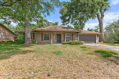 Single Family Residence in Jacksonville FL 4283 TANGLEWILDE Drive.jpg
