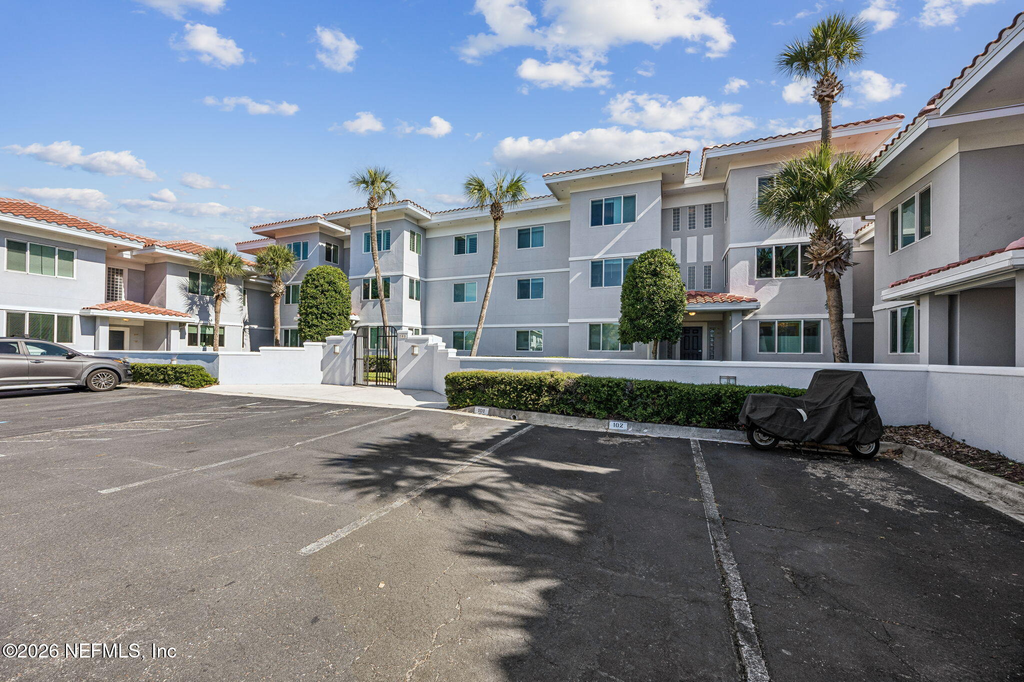 201 N 10th Ave #102 N, Jacksonville Beach, FL 32250 photo