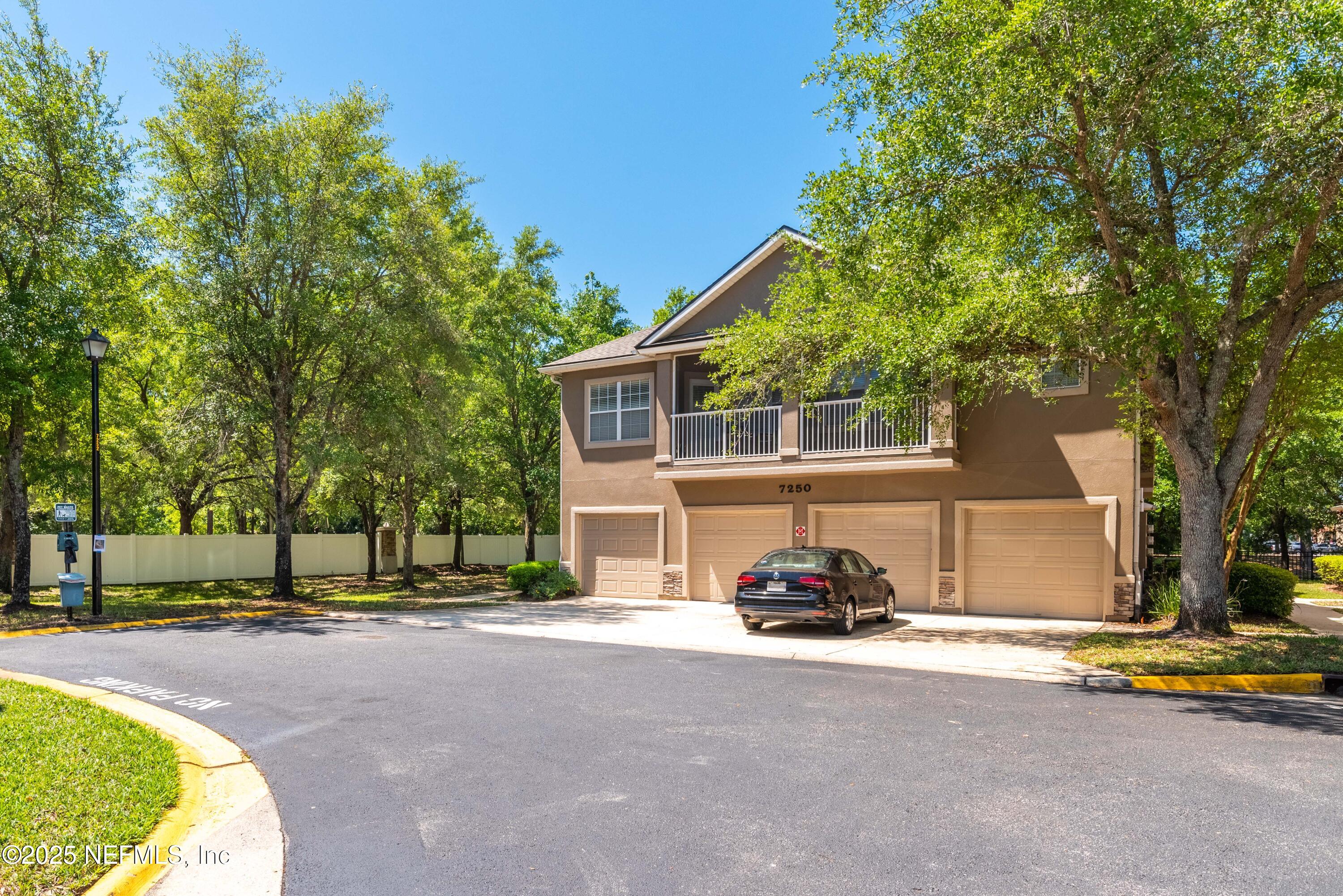 Condominium in Jacksonville FL 7250 DEERFOOT POINT Circle #1 1.jpg