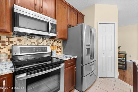Condominium in Jacksonville FL 7250 DEERFOOT POINT Circle #1 15.jpg