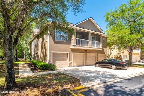 Condominium in Jacksonville FL 7250 DEERFOOT POINT Circle #1 2.jpg