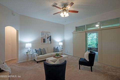 Single Family Residence in Jacksonville FL 10730 LONG COVE Court 14.jpg