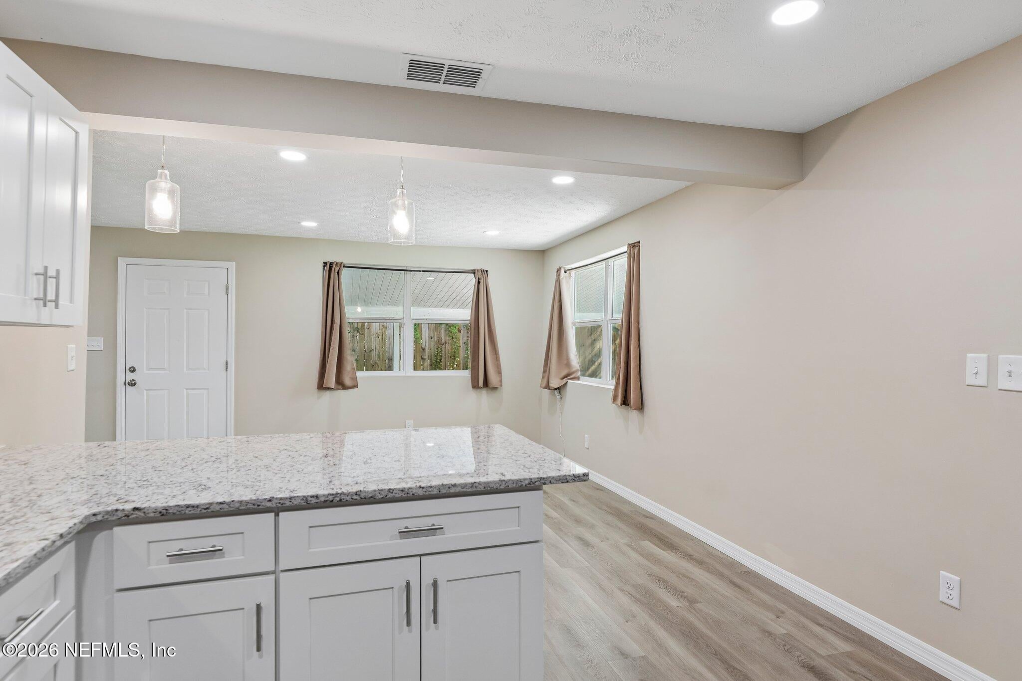 1274 Lake Shore Blvd, Jacksonville, FL 32205 photo