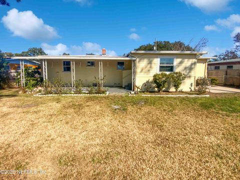 Single Family Residence in Jacksonville FL 6610 BLACKWOOD Drive 7.jpg