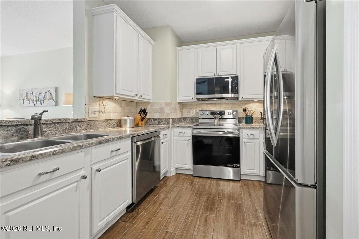 8601 Beach Boulevard 206, Jacksonville, FL 32216