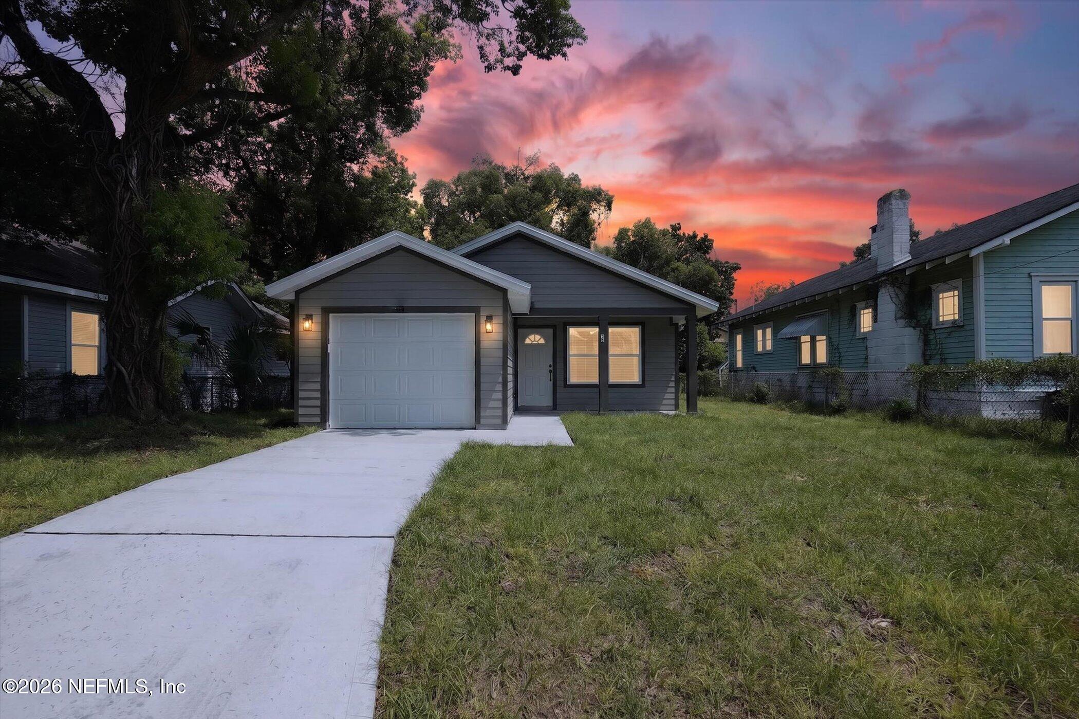 25 E 31 St, Jacksonville, FL 32206 photo