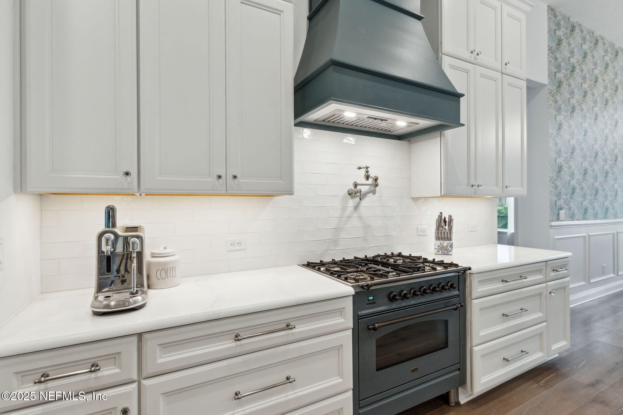 Single Family Residence in Fernandina Beach FL 95145 SWEETBERRY Way 17.jpg