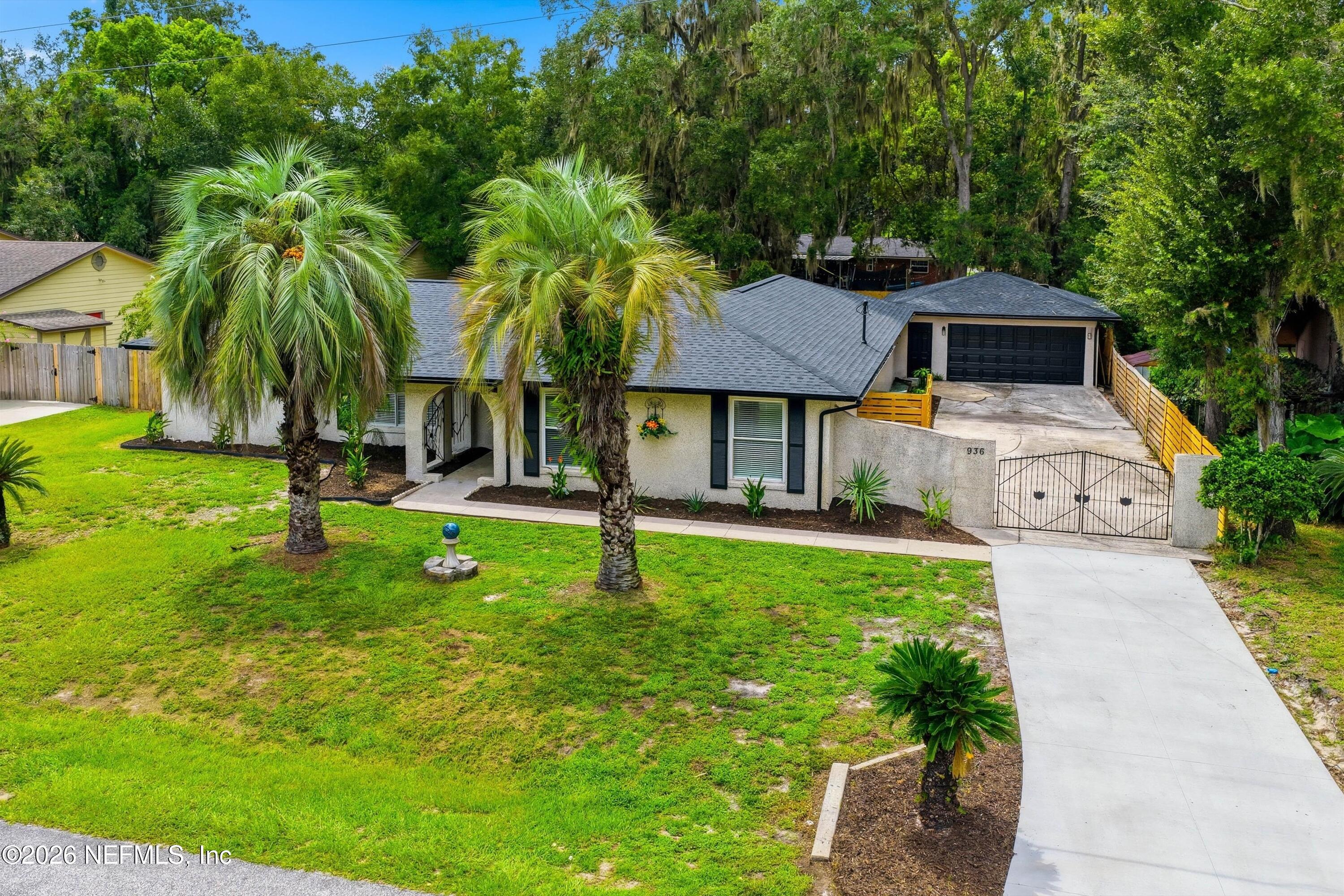 936 Fruitwood Dr, Saint Johns, FL 32259