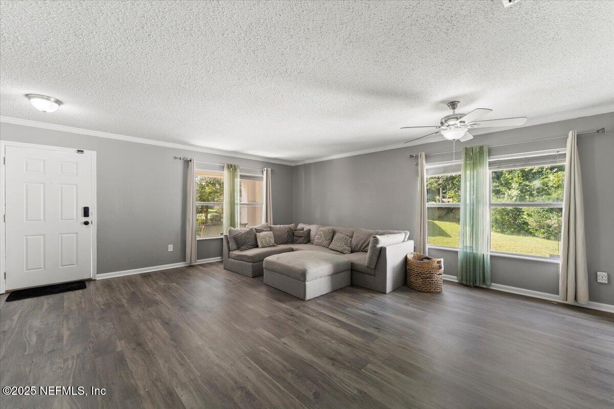 12770 Megan Jean Ct, Jacksonville, FL 32218 photo