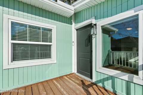 Single Family Residence in Jacksonville FL 4817 RAMONA Boulevard 6.jpg