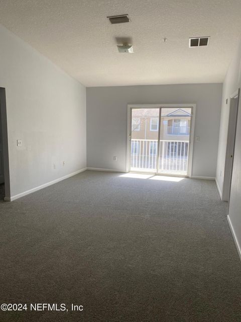 Condominium in Jacksonville FL 6106 MAGGIES Circle #109.jpg
