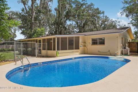 Single Family Residence in Orange Park FL 2762 HOLLY RIDGE Drive.jpg