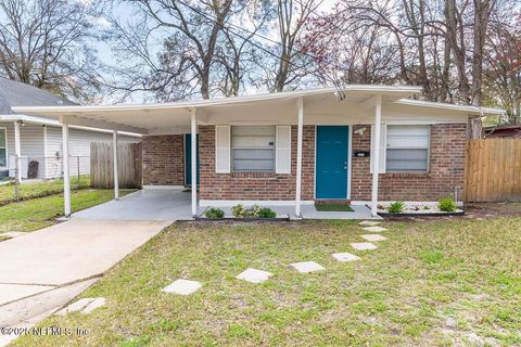 Single Family Residence in Jacksonville FL 2374 SHERRINGTON Street.jpg