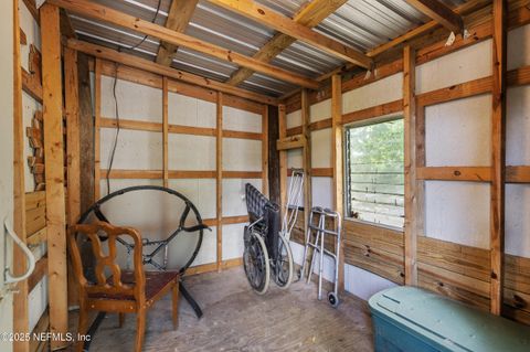 Single Family Residence in Keystone Heights FL 50 SE FOREST Street 48.jpg