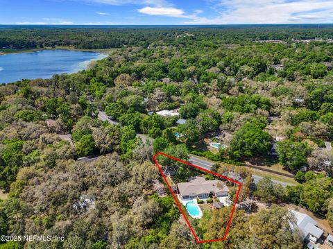 Single Family Residence in Keystone Heights FL 50 SE FOREST Street 55.jpg