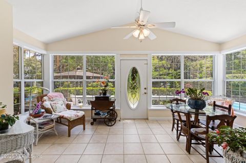 Single Family Residence in Keystone Heights FL 50 SE FOREST Street 4.jpg