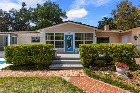 Single Family Residence in Keystone Heights FL 50 SE FOREST Street 2.jpg