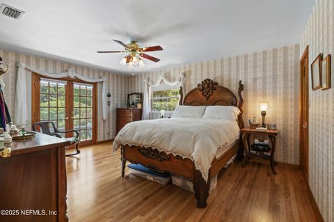 Single Family Residence in Keystone Heights FL 50 SE FOREST Street 22.jpg