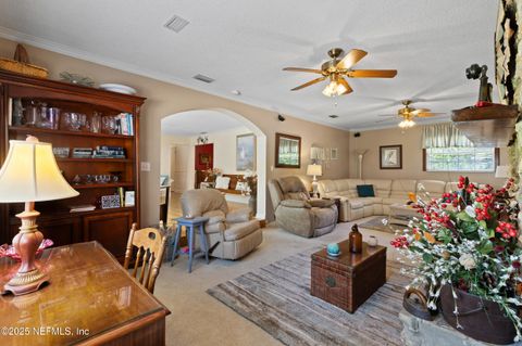 Single Family Residence in Keystone Heights FL 50 SE FOREST Street 10.jpg