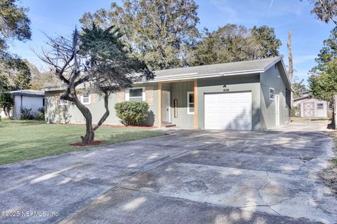 Single Family Residence in Jacksonville FL 10621 HEMMING Road.jpg