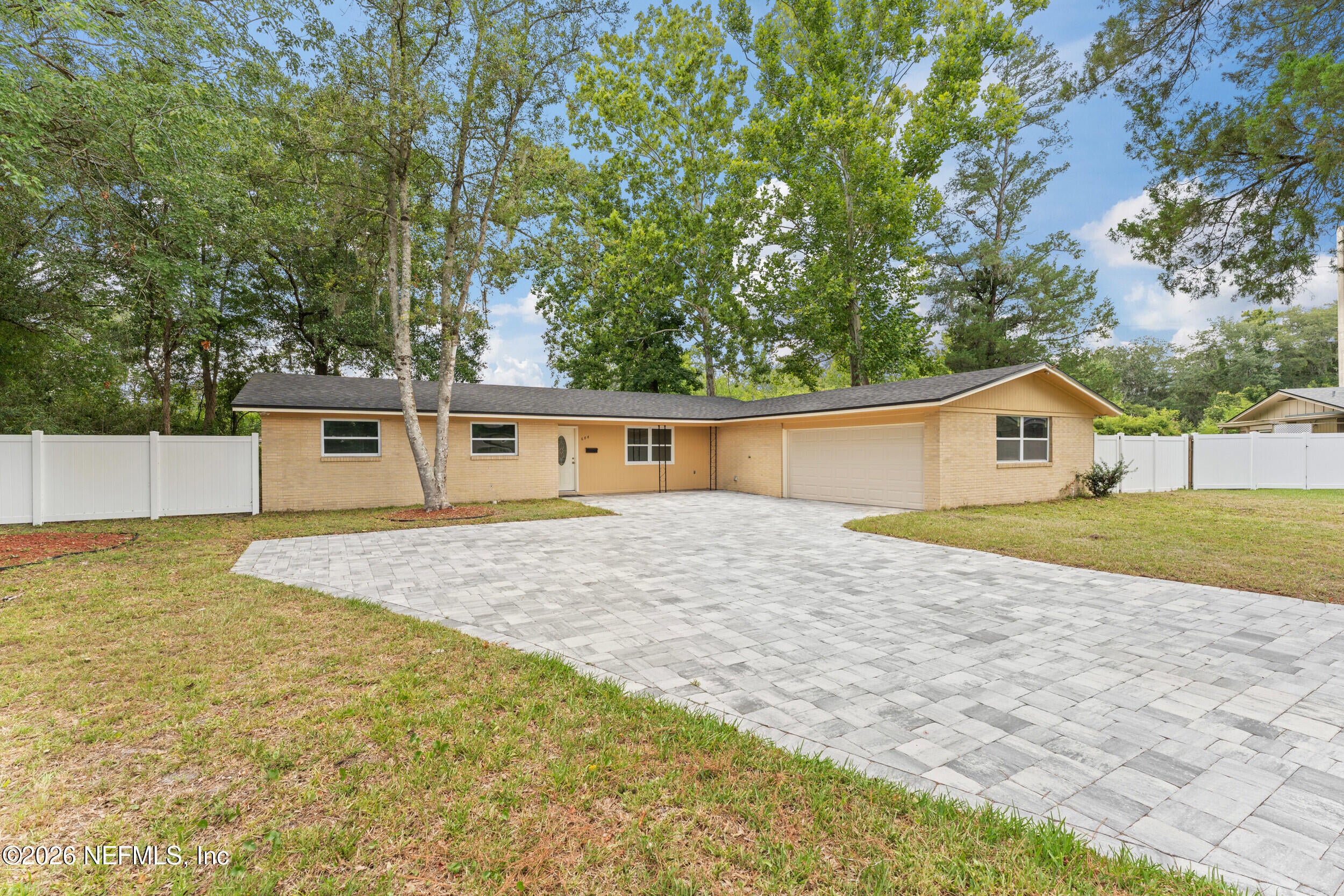 688 Claire Ln, Orange Park, FL 32073 photo