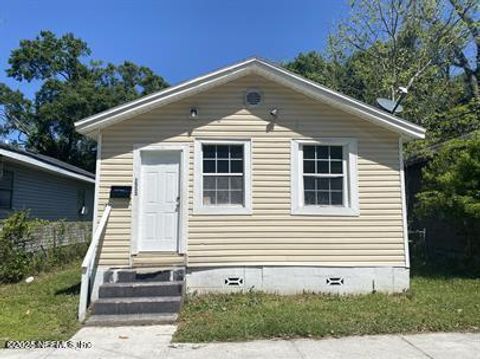 Single Family Residence in Jacksonville FL 1533 W 5TH Street.jpg
