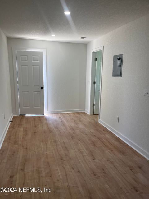 Single Family Residence in Jacksonville FL 4423 SAN JUAN Avenue 17.jpg