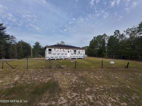 Single Family Residence in Keystone Heights FL 7186 WESLEYAN Drive.jpg