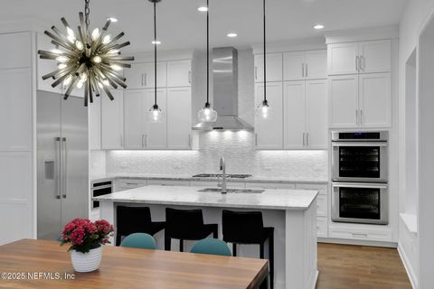 Single Family Residence in Jacksonville FL 2995 BARI Court 10.jpg