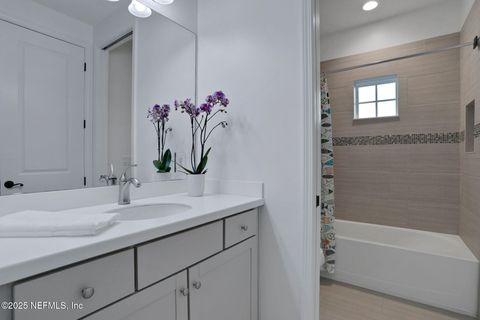 Single Family Residence in Jacksonville FL 2995 BARI Court 43.jpg