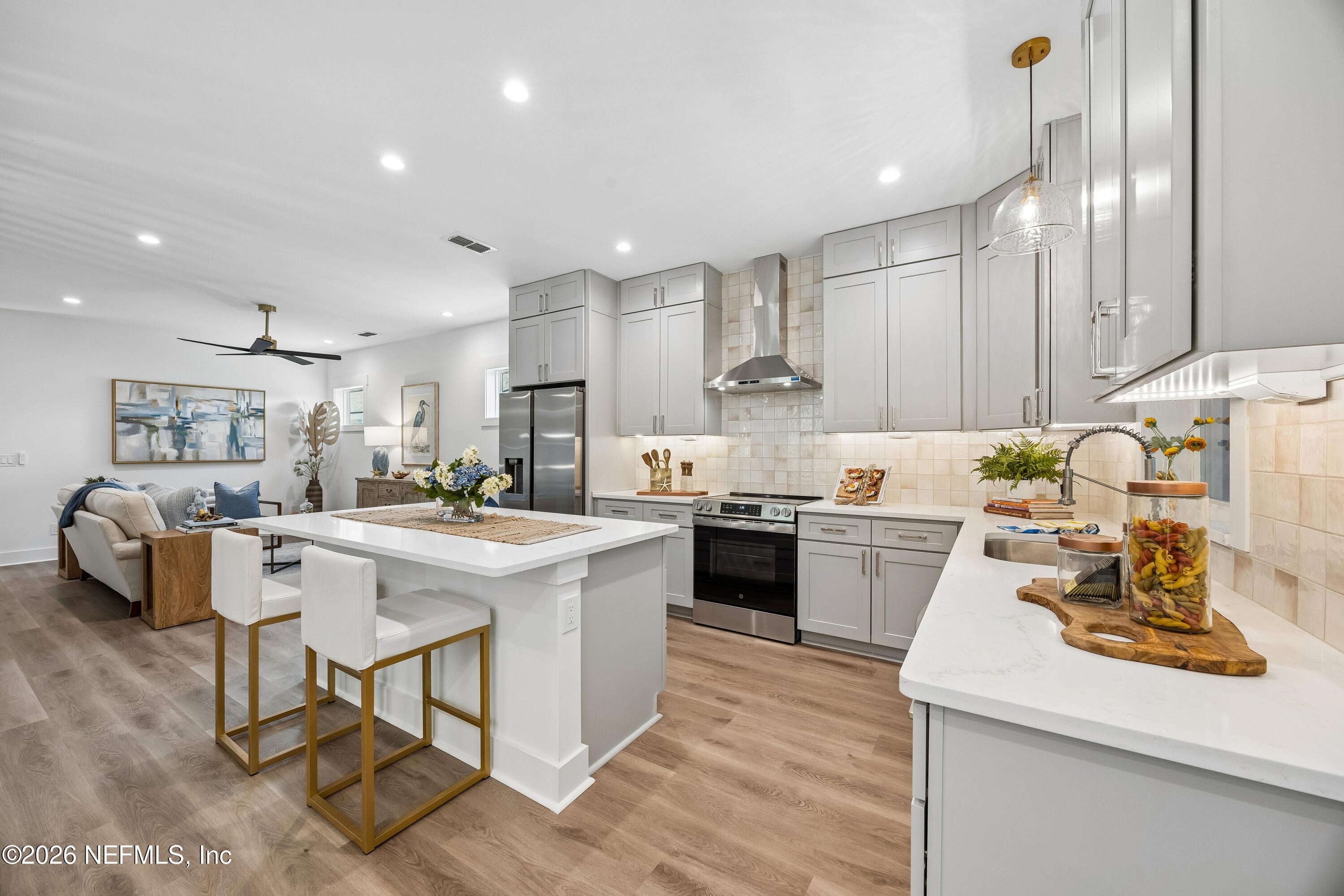 708 S 9 St, Fernandina Beach, FL 32034 photo