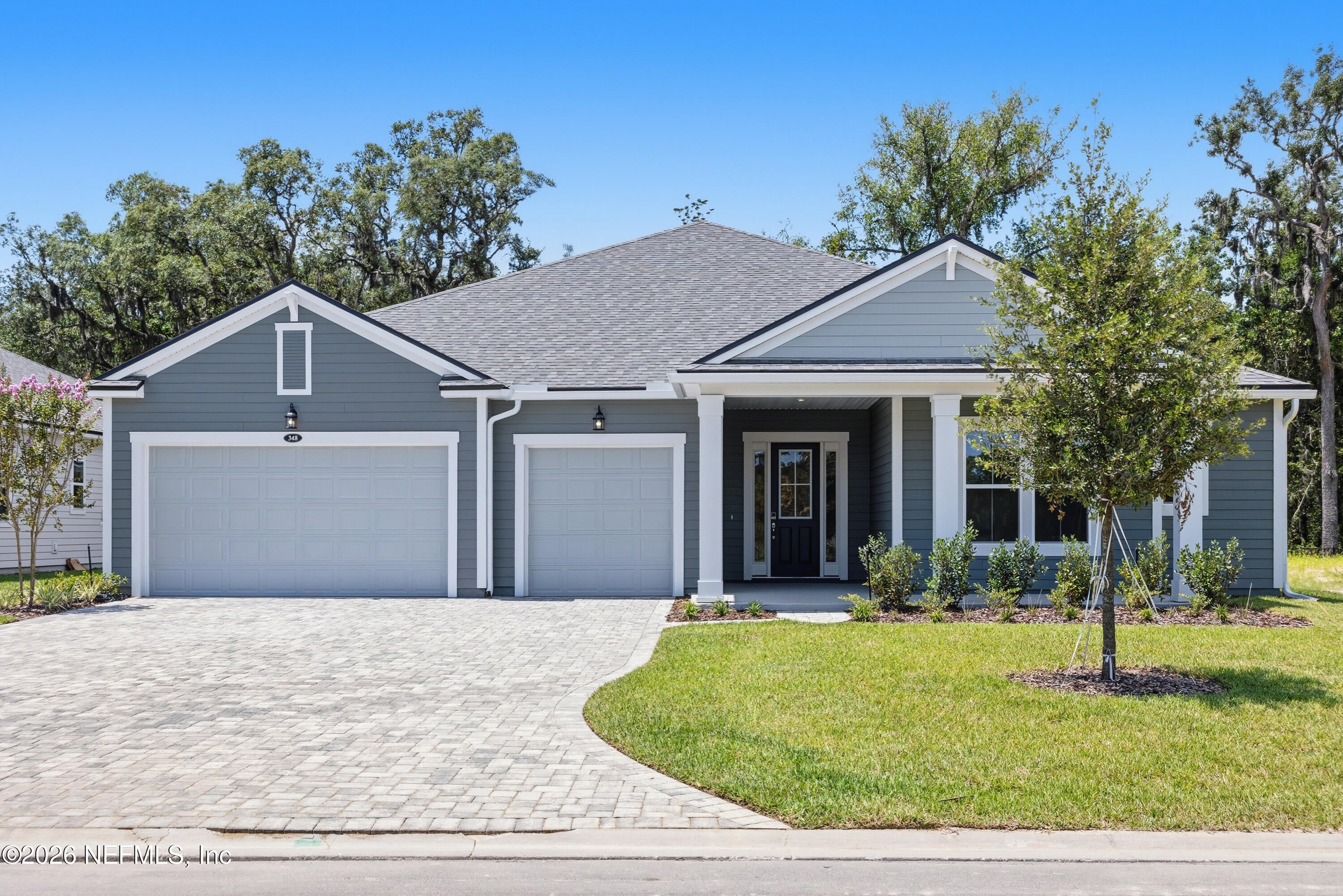 348 Sir Barton Dr, Saint Johns, FL 32259
