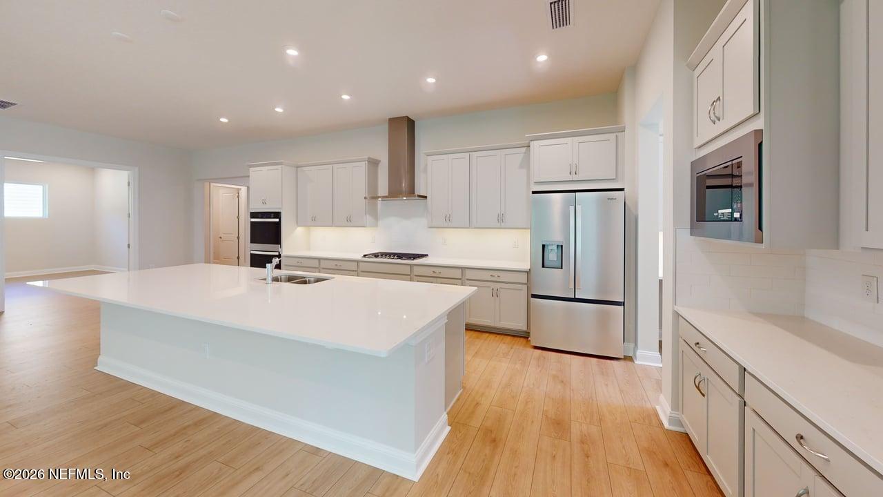 348 Sir Barton Dr, Saint Johns, FL 32259 photo