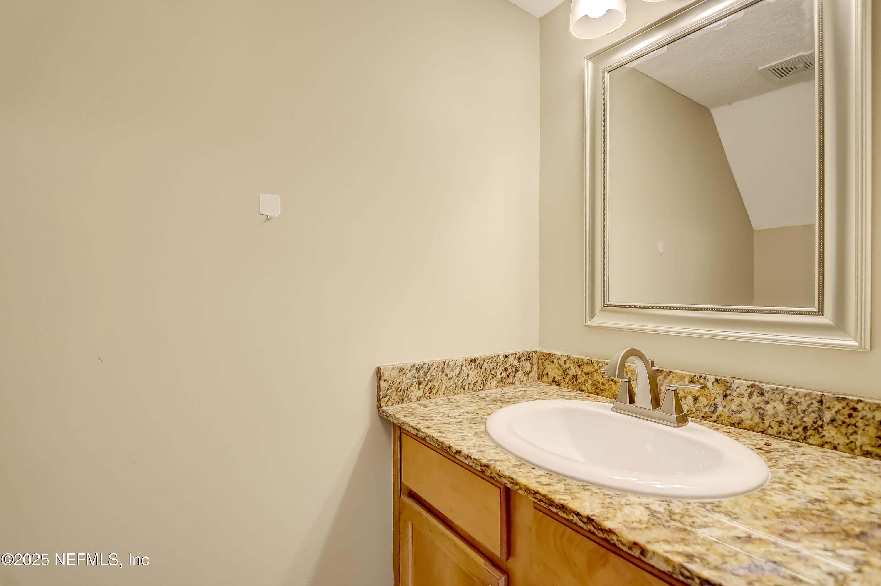 Condominium in Jacksonville FL 5375 ORTEGA FARMS Boulevard #210 10.jpg