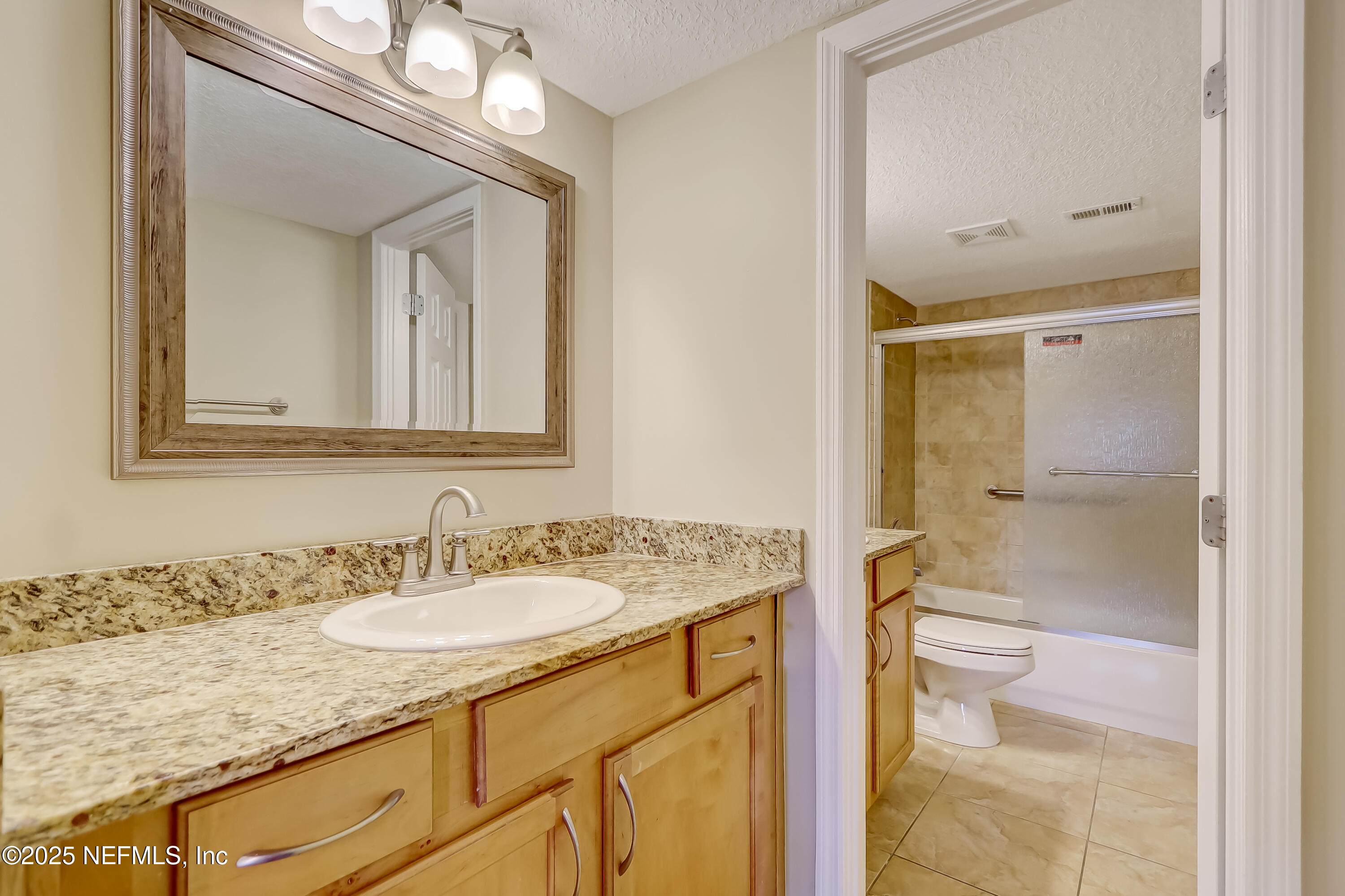 Condominium in Jacksonville FL 5375 ORTEGA FARMS Boulevard #210 18.jpg