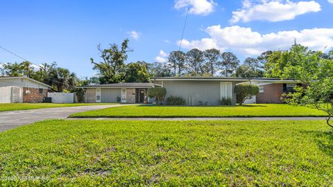 Single Family Residence in Jacksonville FL 2749 ELISA Drive.jpg