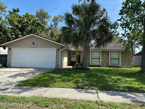 Single Family Residence in Jacksonville FL 3112 HAMPSTEAD Drive.jpg