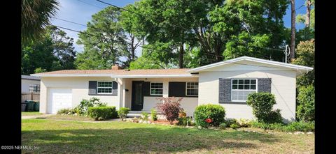 Single Family Residence in Jacksonville FL 7011 WAIKIKI Road.jpg