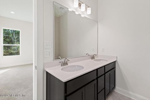 Single Family Residence in Jacksonville FL 7856 DRIGGERS Street 44.jpg