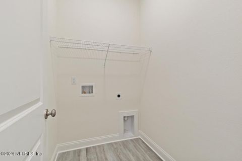 Single Family Residence in Jacksonville FL 7856 DRIGGERS Street 39.jpg