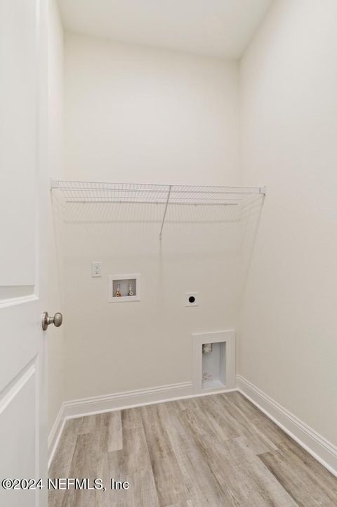Single Family Residence in Jacksonville FL 7856 DRIGGERS Street 40.jpg